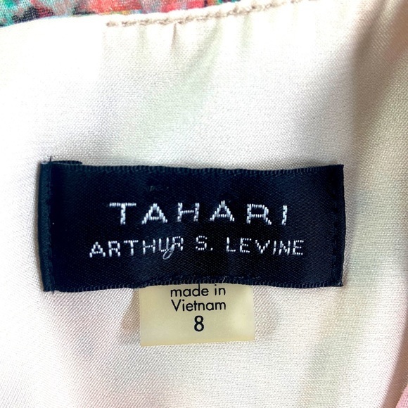 Tahari Arthur S. Levine Cold Shoulder Tiered Floral Dress - Picture 14 of 17